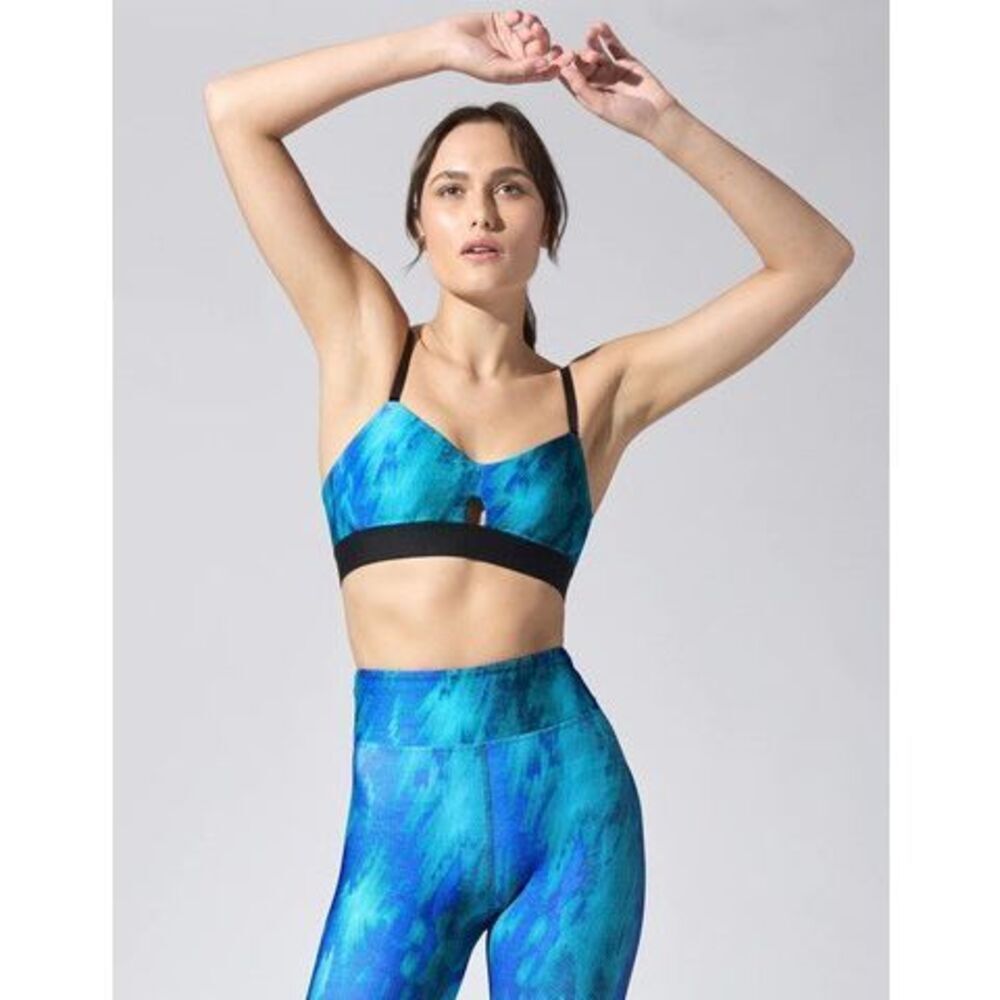 Heroine Sport Set Leggings and Sports Bra size XS/S